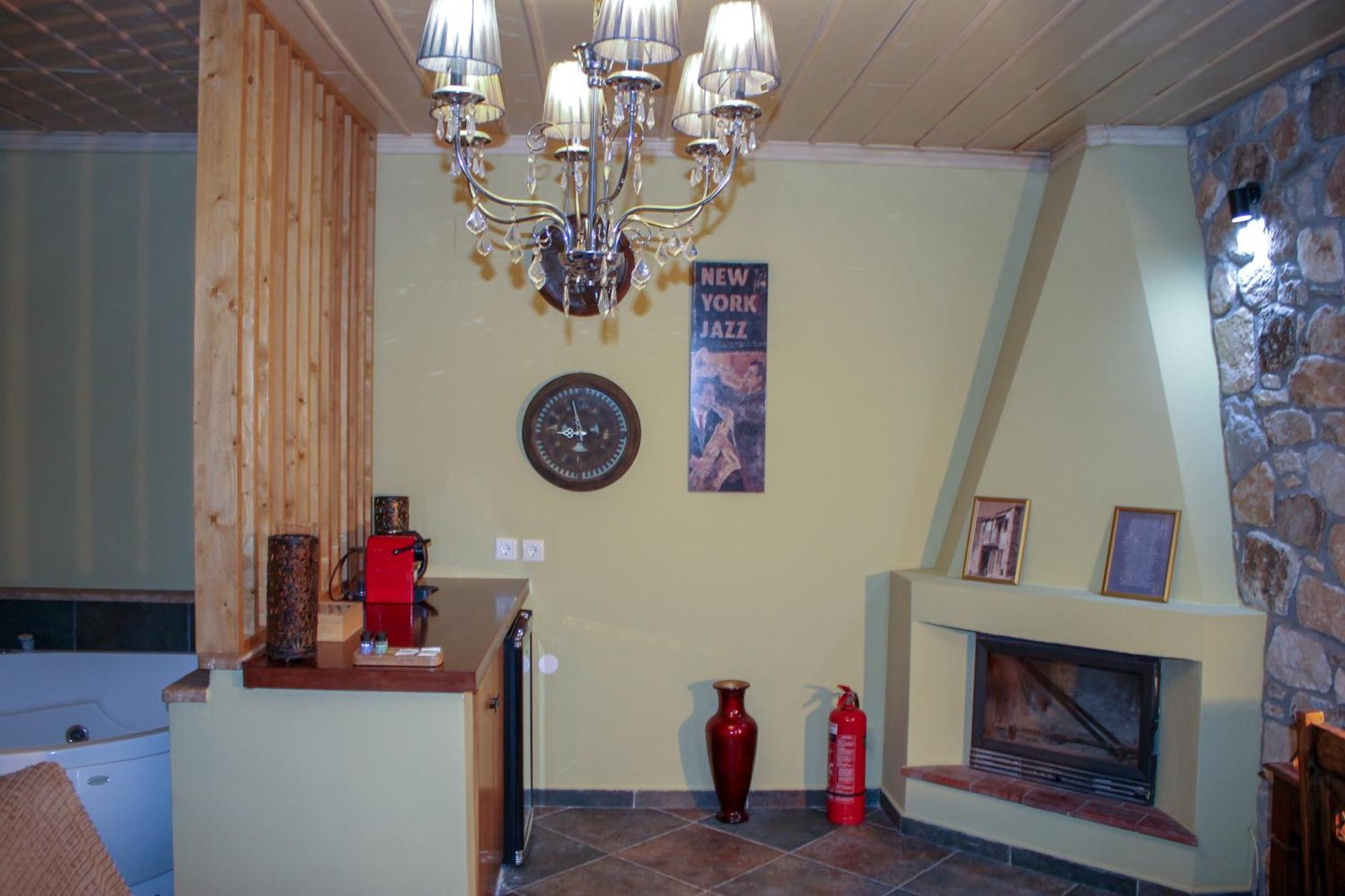 Oikies Art Rooms Ángistron Extérieur photo