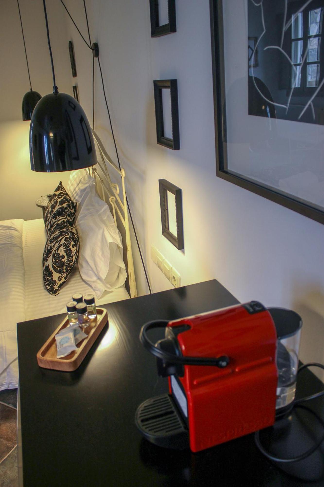 Oikies Art Rooms Ángistron Extérieur photo